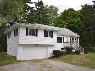 2699 Linwood Rd, Akron, OH 44312