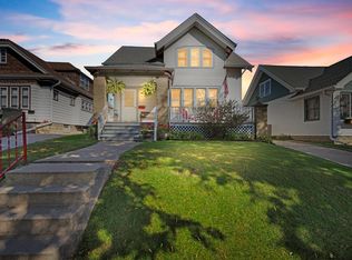 2456 N 63rd St, Wauwatosa, WI 53213