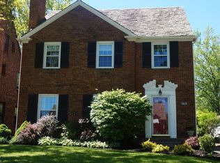 3782 Bushnell Rd, University Heights, OH 44118