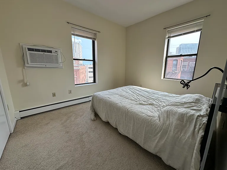 12 Westland Ave #5 — Photo 2