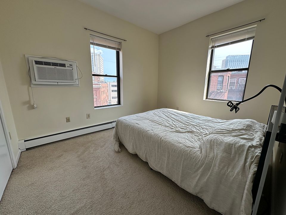 2nd image of 12 Westland Ave APT 5