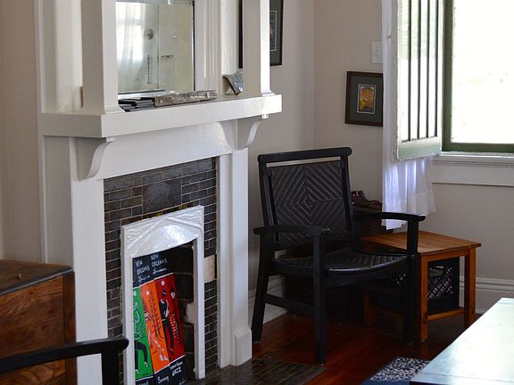 5th image of 2136 Cadiz St