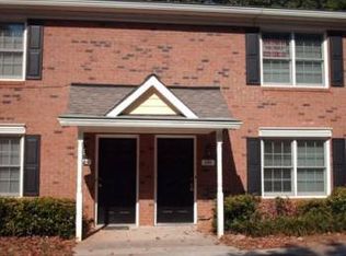 2206 Highpoint Rd, Snellville, GA 30078