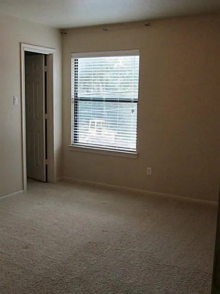 5202 Brinkman Ct — Photo 14