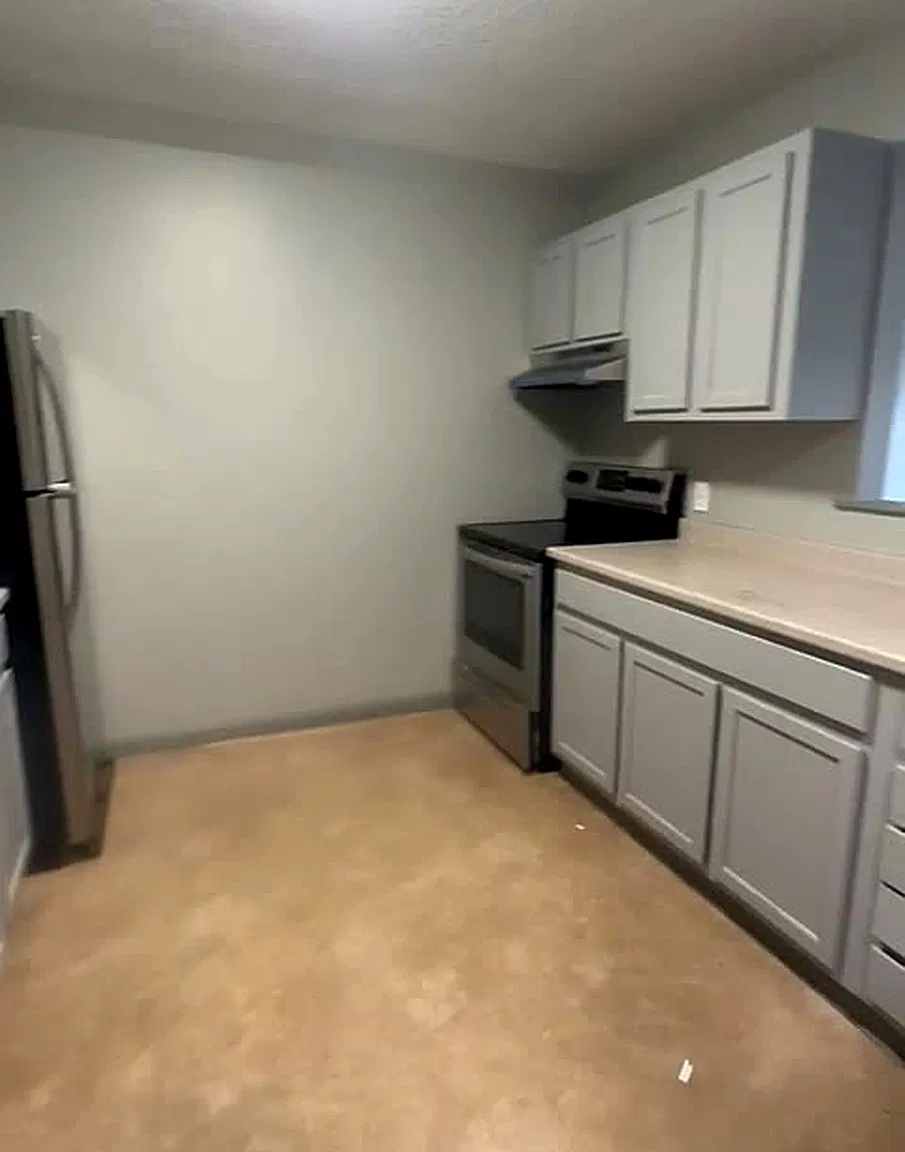 2 bed, 850 sqft, $1,650 — Photo 2