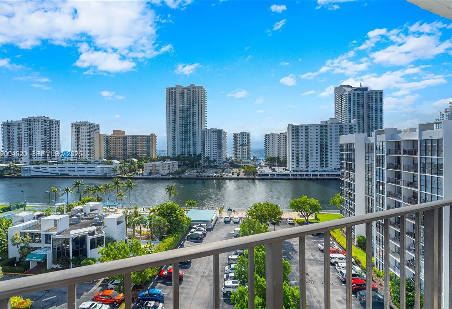 Oceanview Park Condo — Photo 3