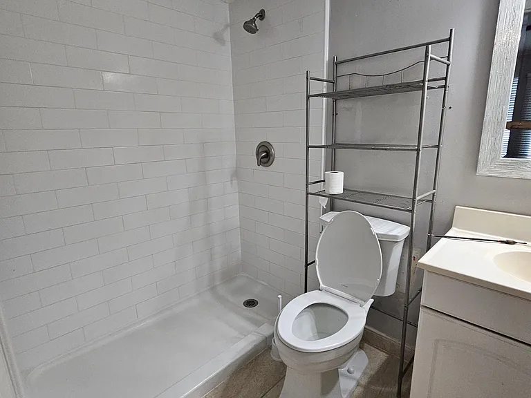 4750 Westwind Ct — Photo 11