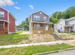 422 Abington Ave, Zanesville, OH 43701