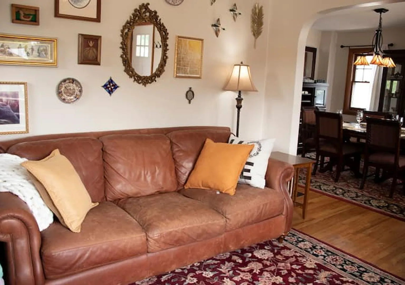 Bungalow by the Green! Executive SLC Rental Home — Photo 4