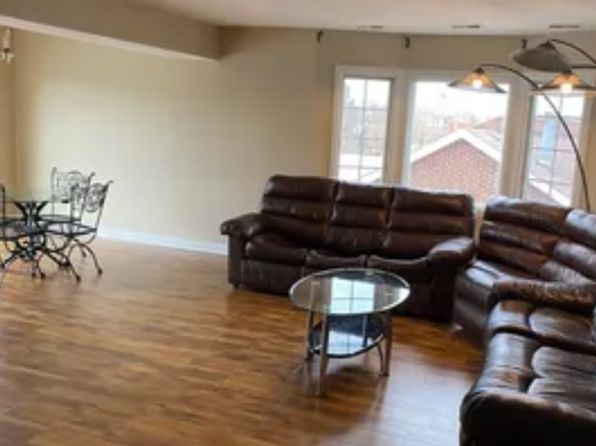715 Ridge Rd APT 4D