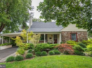 602 E Valley Green Rd, Flourtown, PA 19031