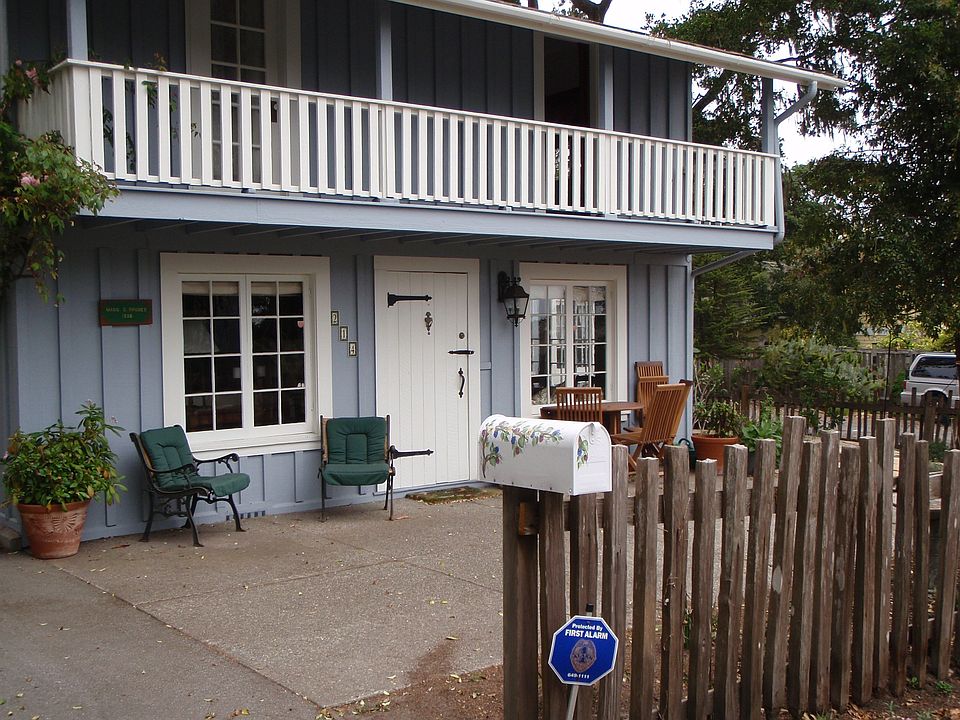 1st image of 214 Forest Park Ct