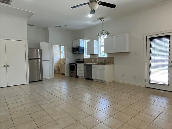 4th image of 14666 Westway Ln