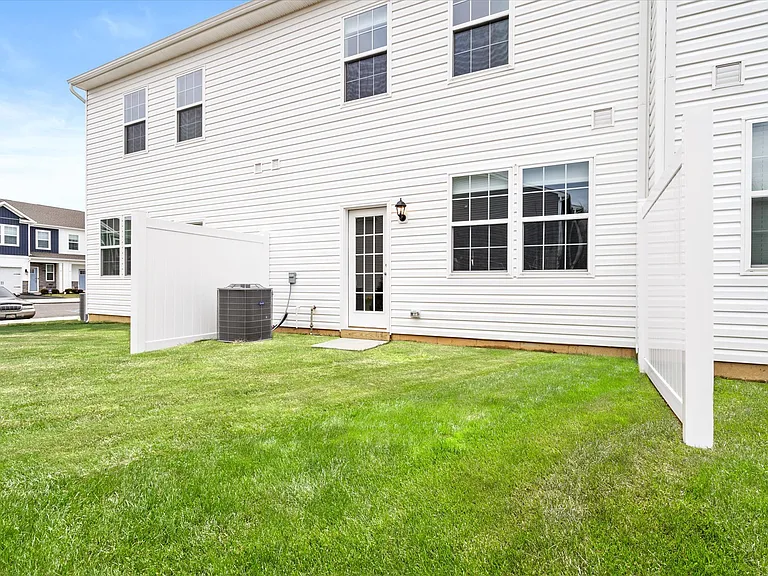 101 Alexander Way — Photo 30
