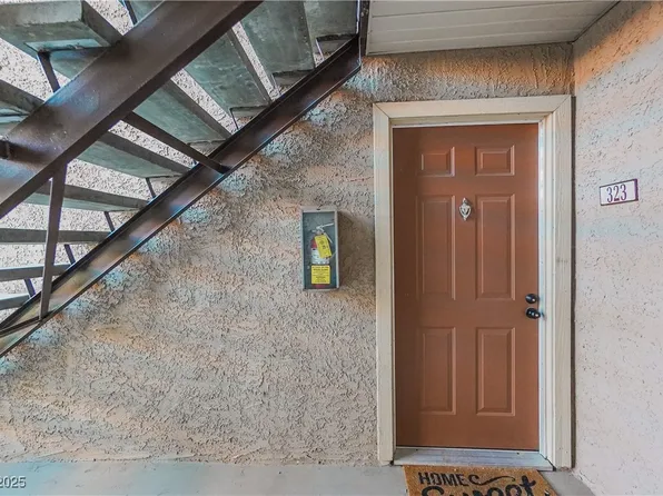 5383 Indian River Dr Unit 323, Spring Valley, NV 89103
