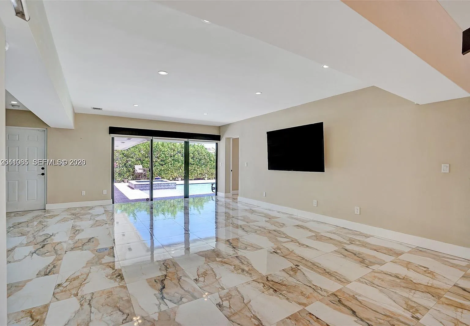 San Souci Estates — Photo 4