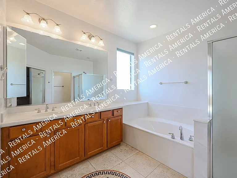 3117 W Espartero Way — Photo 35