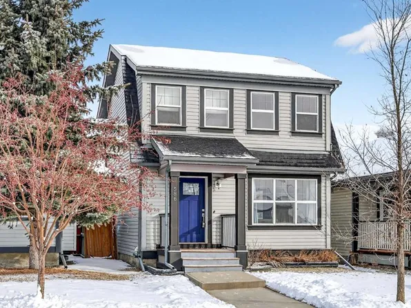 586 S Evermeadow Rd SW, Calgary, AB T2Y 4W9