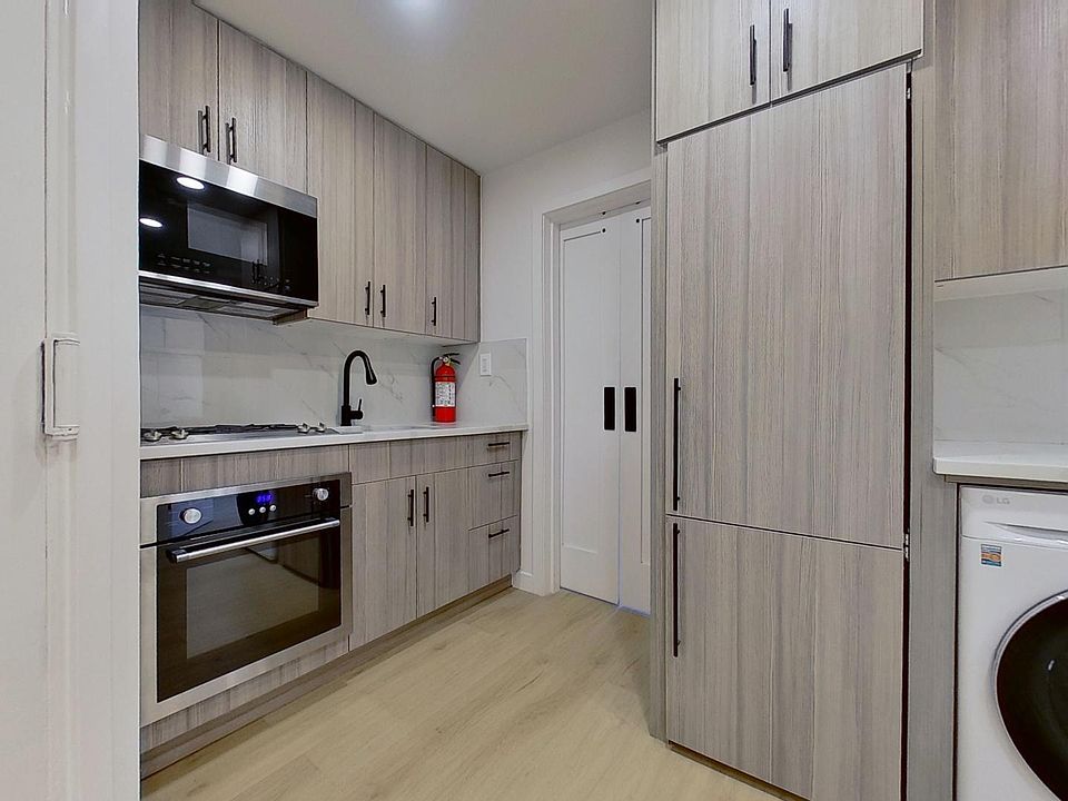 1st image of 286 Broome St APT 5