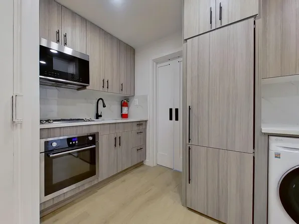 286 Broome St APT 5, New York, NY 10002