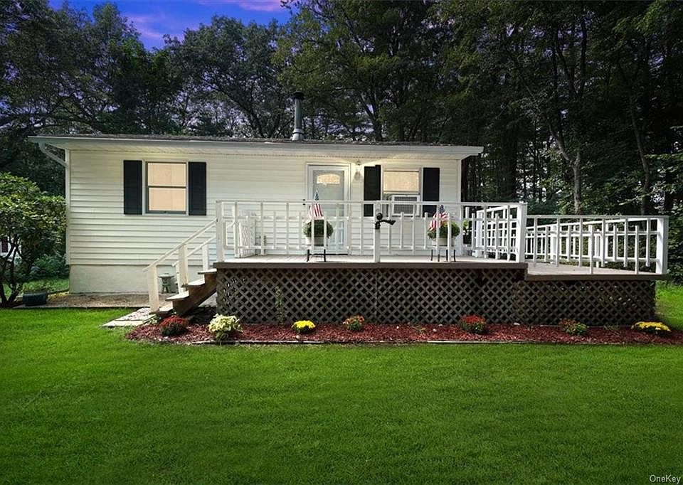 844 Bloomingburg Road, Bloomingburg, NY 12721 Zillow