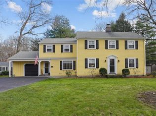 45 Linden Rd, Barrington, RI 02806