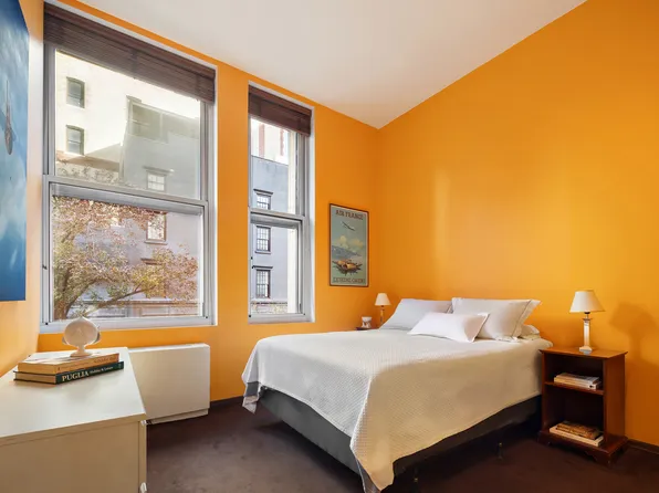 61 Irving Place image 5 of 13