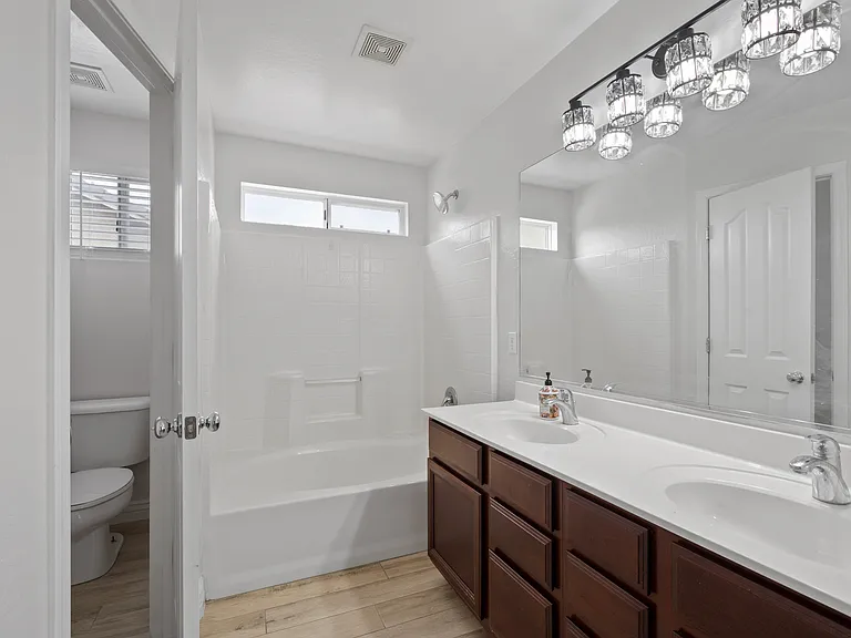 3746 E Magnus Cir — Photo 13