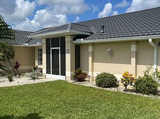 8150 Casa De Meadows Dr, Englewood, FL 34224