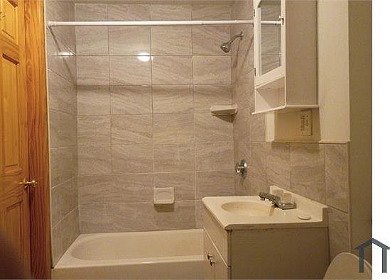 5th image of 17 Albion St Floor 3