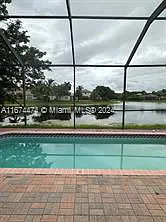 4 bed, 2.0 bath, $5,000 — Photo 2