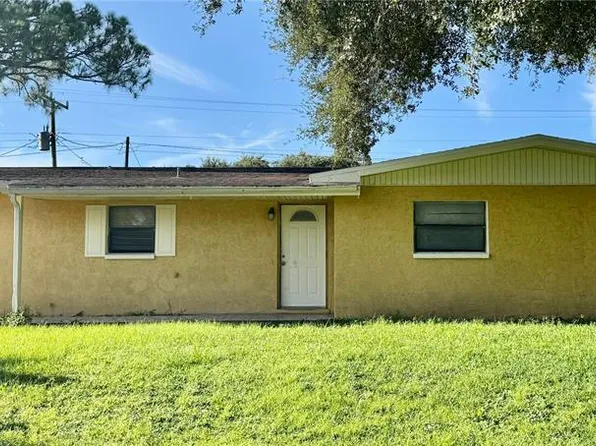 1077 Basque Dr, Rockledge, FL 32955