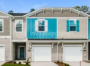 597 Cherry Ridge Dr, Orange Park, FL 32065