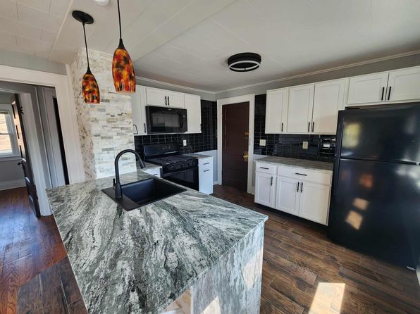 204 Allen St #2