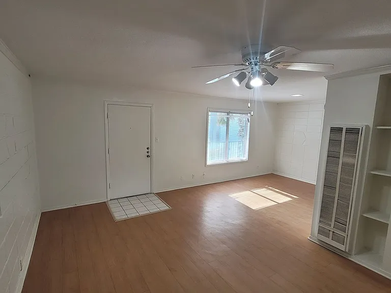 Penthouse — Photo 41