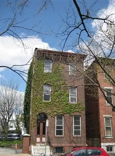 2113 Spring Garden