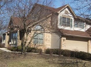 0N688 Chelsea Cir, Winfield, IL 60190