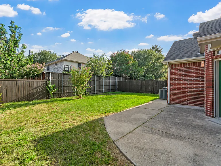 112 Sweetgum Dr — Photo 34