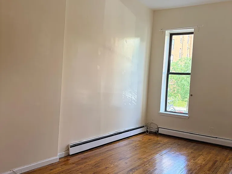2150 5th Ave #1 — Photo 3