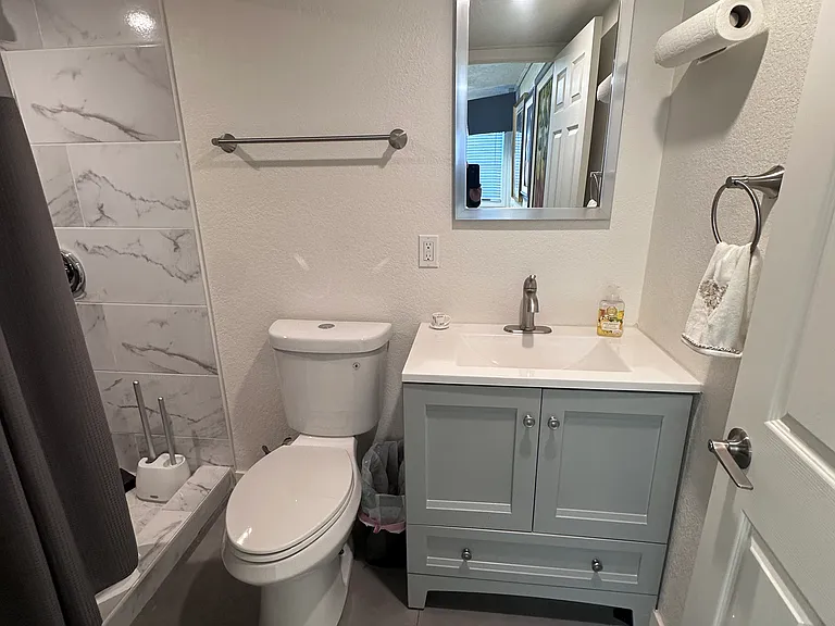 Palin Cir — Photo 6