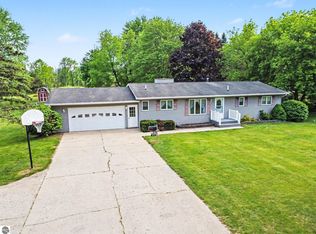 305 W Remus Rd, Mount Pleasant, MI 48858