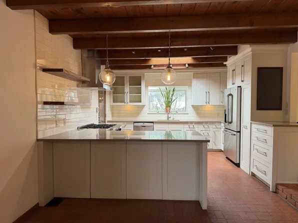 641 Garcia St, Santa Fe, NM 87505