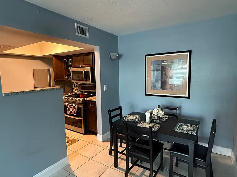 Dolphin Point — Photo 8