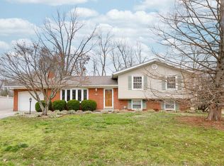 3813 Goldstein Ln, Louisville, KY 40272