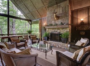 172 Evergreen Dr, Sapphire, NC 28774