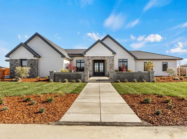 2460 Applegate Ln, West Sacramento, CA 95691