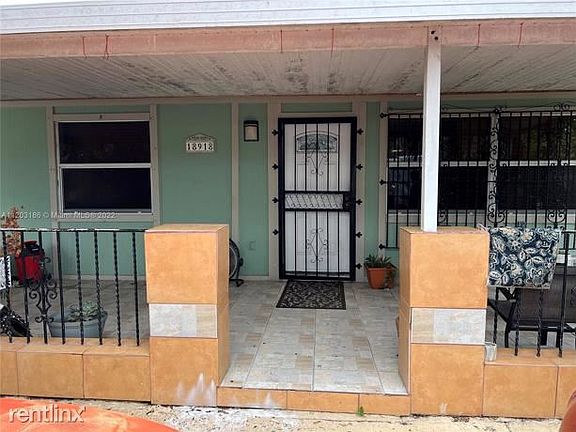 3rd image of 18918 NW 46th Ave #1