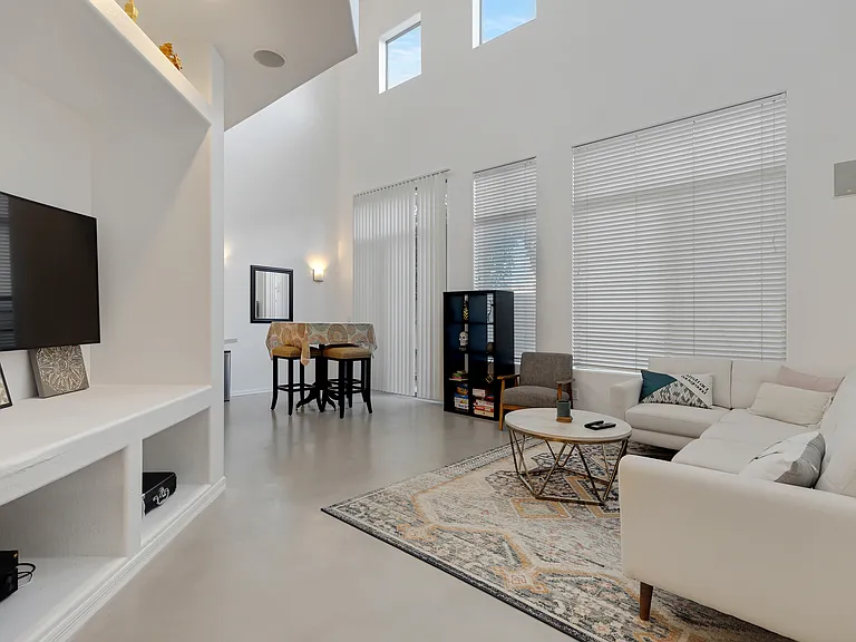 4832 N Woodmere Fairway #C104 — Photo 1