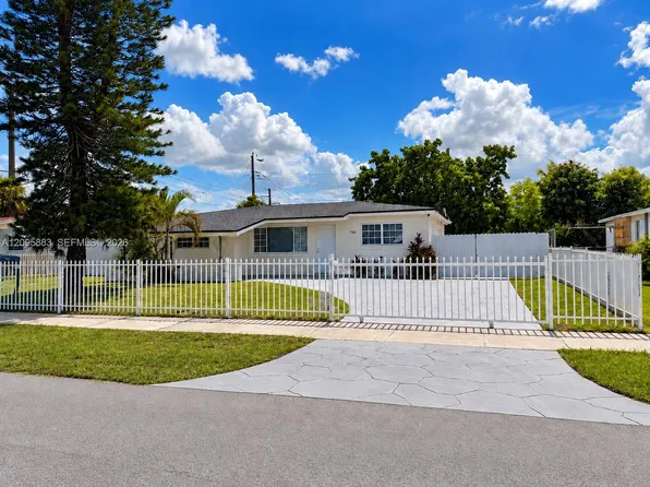 710 NW 176th Ter, Miami Gardens, FL 33169