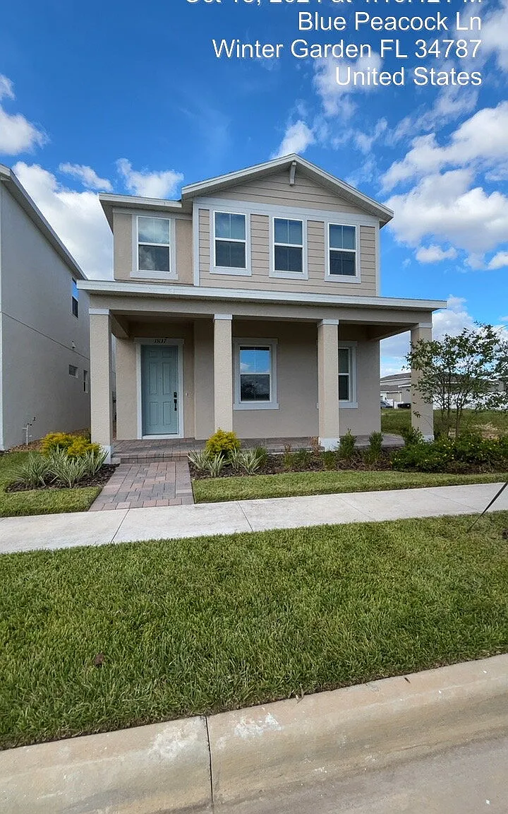 4 bed, 4.0 bath, $3,300 — Photo 1